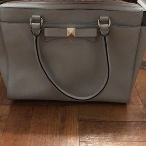 Kate spade | Grey bow patent leather bag